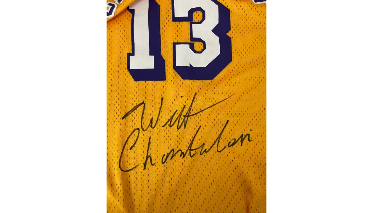 Chamberlain's Official LA Lakers Signed Jersey - CharityStars