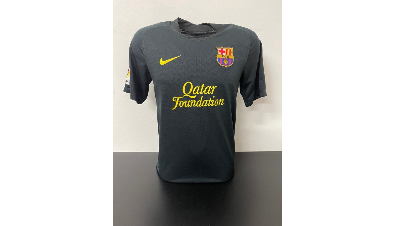 Messi's Barcelona Match-Issued Shirt, 2011/12 - CharityStars