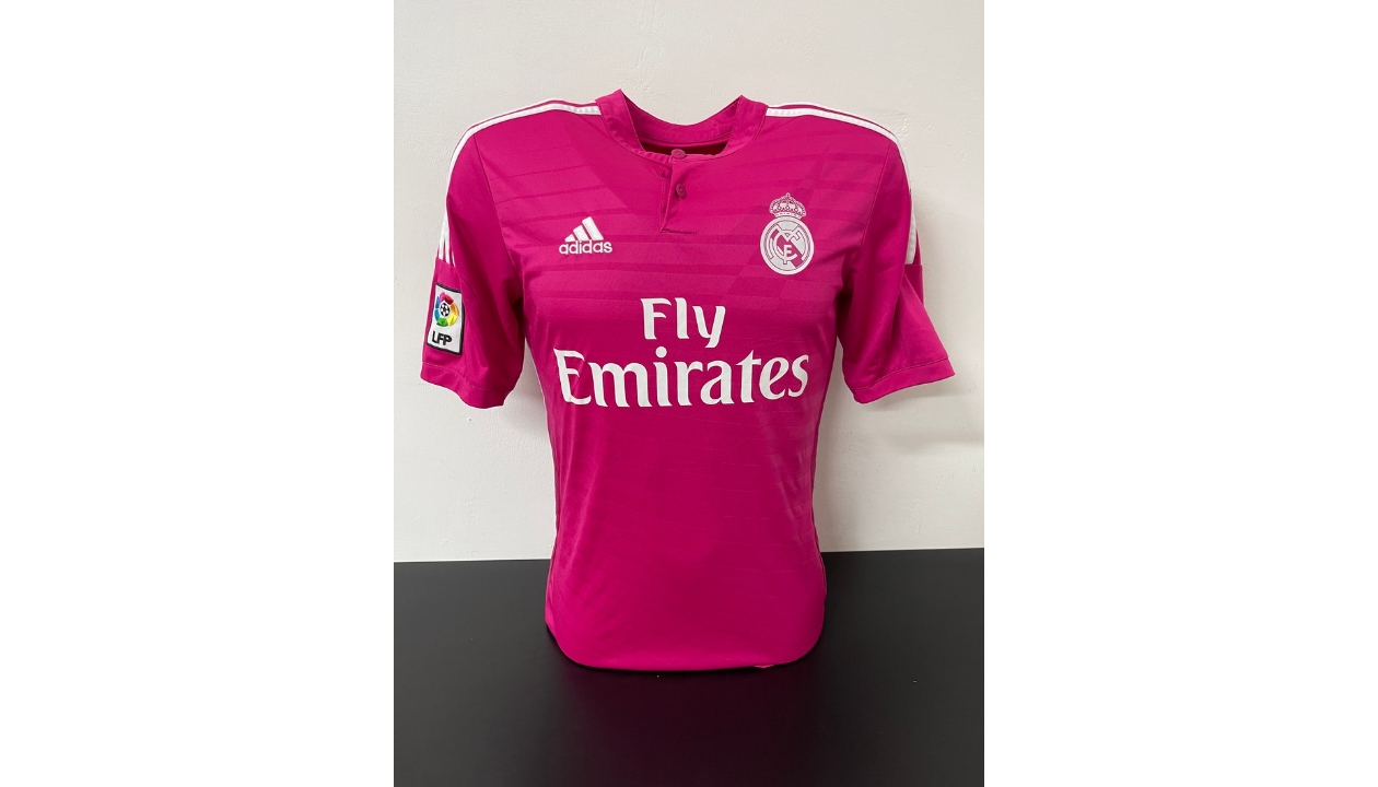 James Rodriguez Real Madrid Autographed Pink Jersey