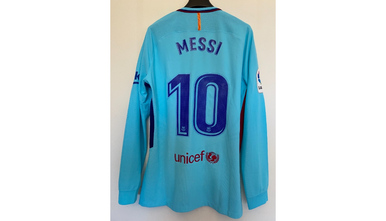 Messi's Barcelona Match-Issue / Worn Liga 2017/18 Shirt - CharityStars