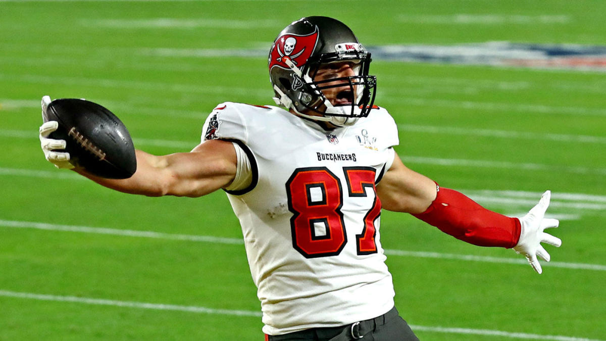 Rob Gronkowski on X: Let's go @heykayadams!! Come ride with us   / X