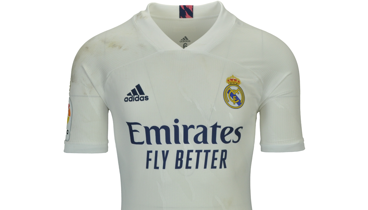 Real Madrid Champions Benzema 25 Polo Shirt - Tagotee