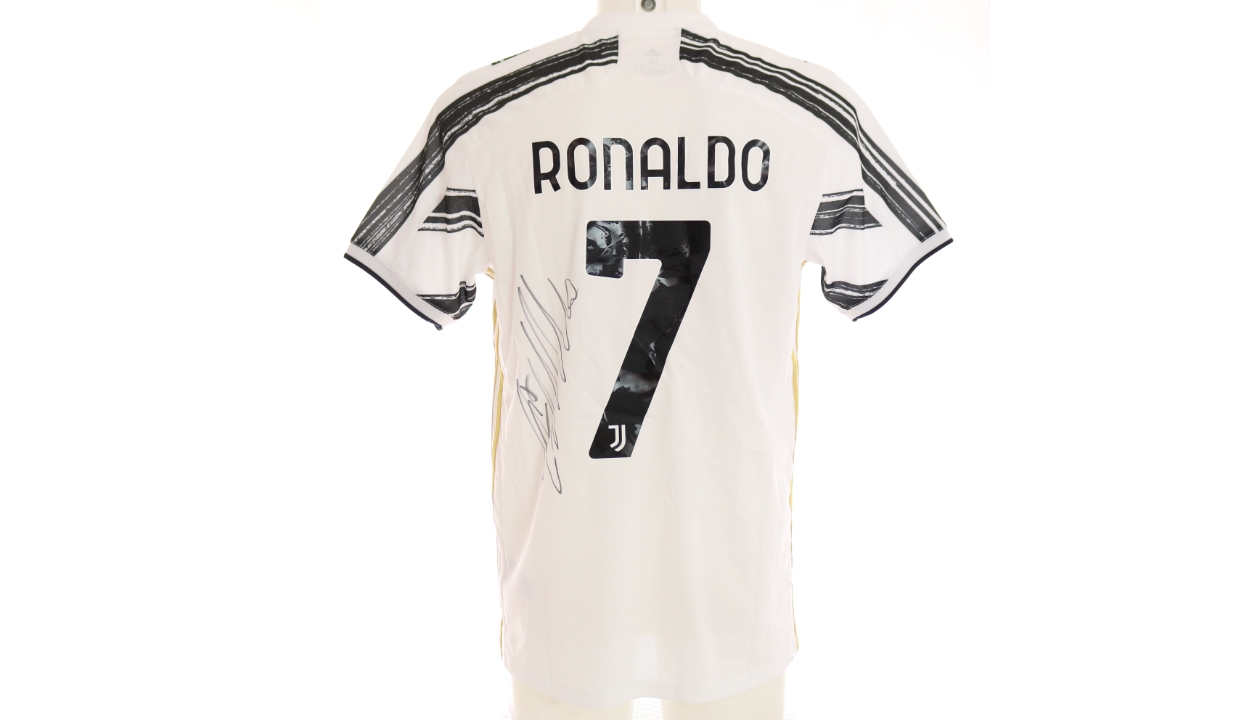 Ronaldo's Al Nassr Match Shirt, 2022/23 - CharityStars