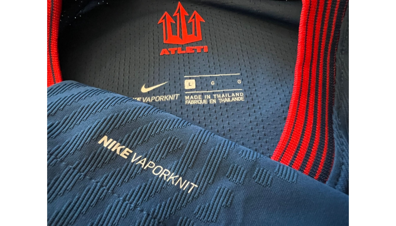 Suarez's Barcelona Match-Issued Shirt, Supercopa de España 2020 -  CharityStars