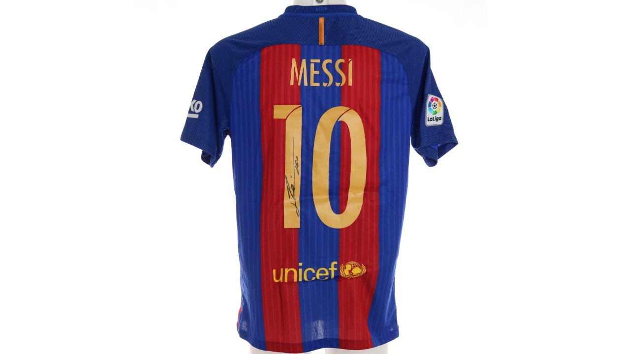 Messi's Official Barcelona Signed Shirt, 2015/16 - CharityStars