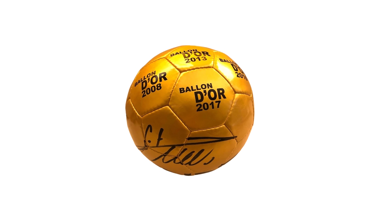 Cristiano Ronaldo signed football white museum CR7 Autograph