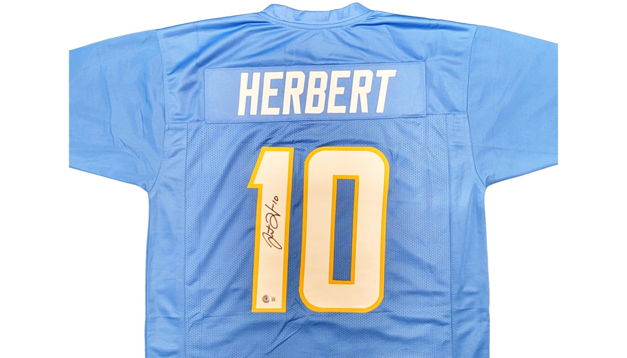 Justin Herbert Autographed Jersey Beckett Authenticated – Collectors  Crossroads