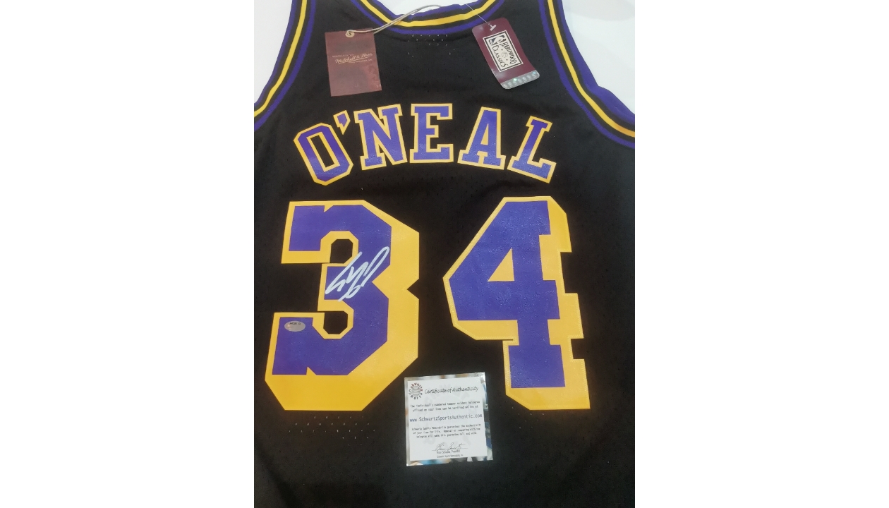 Shaquille O'Neal Signed Miami Heat Shirt - CharityStars