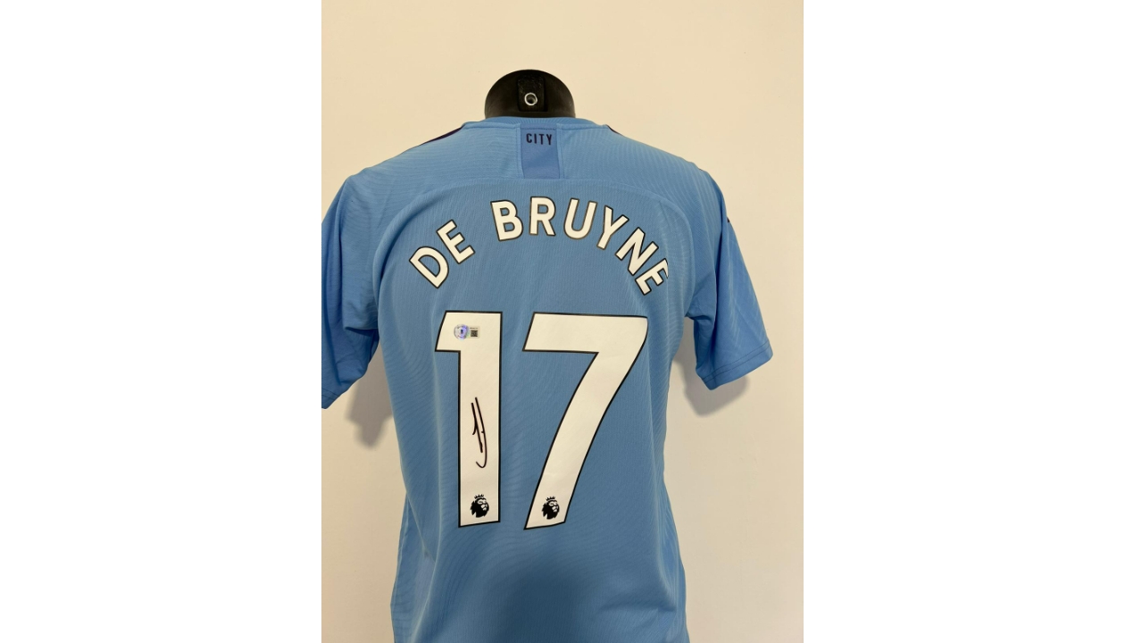 Kevin De Bruyne Signed Manchester City 2014-15 Home Shirt With Fan Style  Numbers - CharityStars