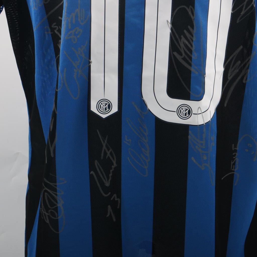 Maglia ufficiale Jovetic Inter, Serie A 15/16 autografata con teca -  CharityStars