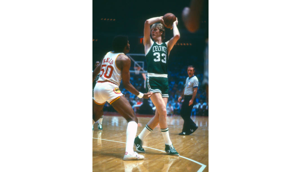 Larry Bird Autographed Boston (Green #33) Custom Jersey - Beckett