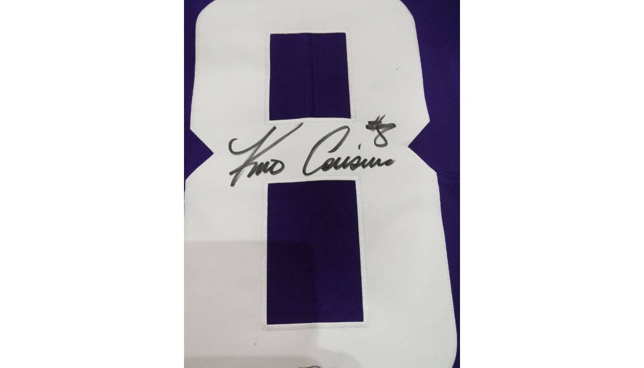 Kirk Cousins Signed Minnesota Vikings Shirt - CharityStars