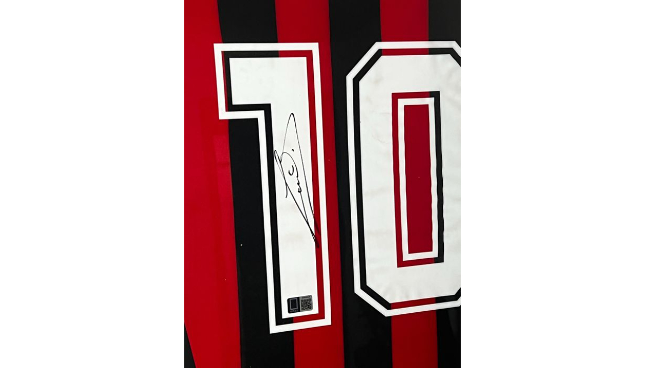 Gullit's AC Milan Signed Match Shirt, 1989/90 - CharityStars