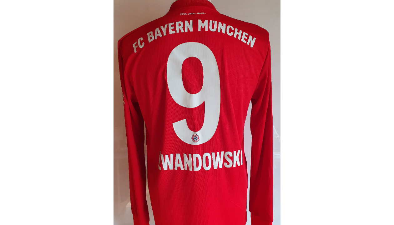 Lewandowski's Bundesliga FC Bayern Munich Match Shirt - CharityStars
