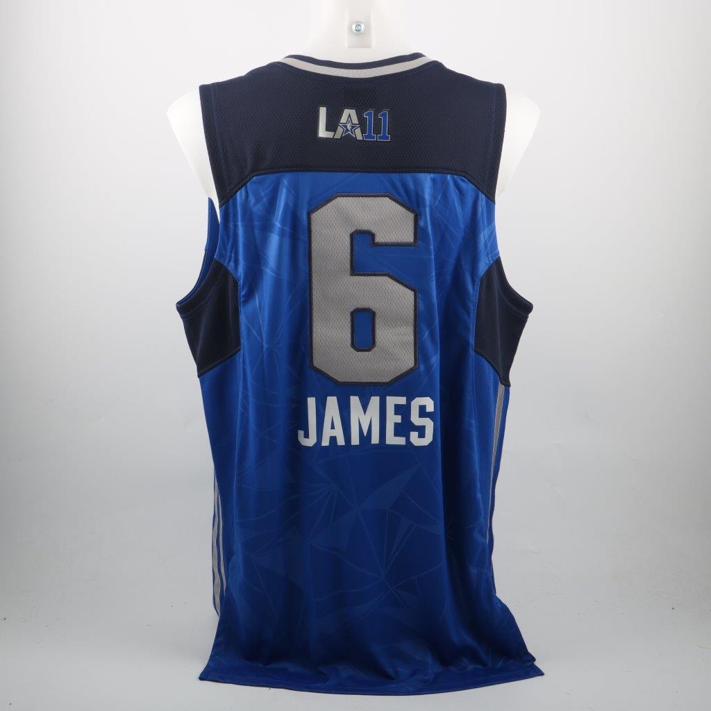 Official Lebron James' Cleveland Signed Jersey - CharityStars