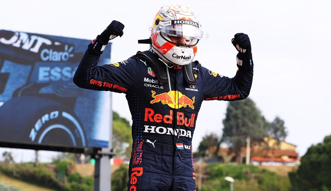 Max Verstappen Red Bull Racesuit – Millionaire Gallery