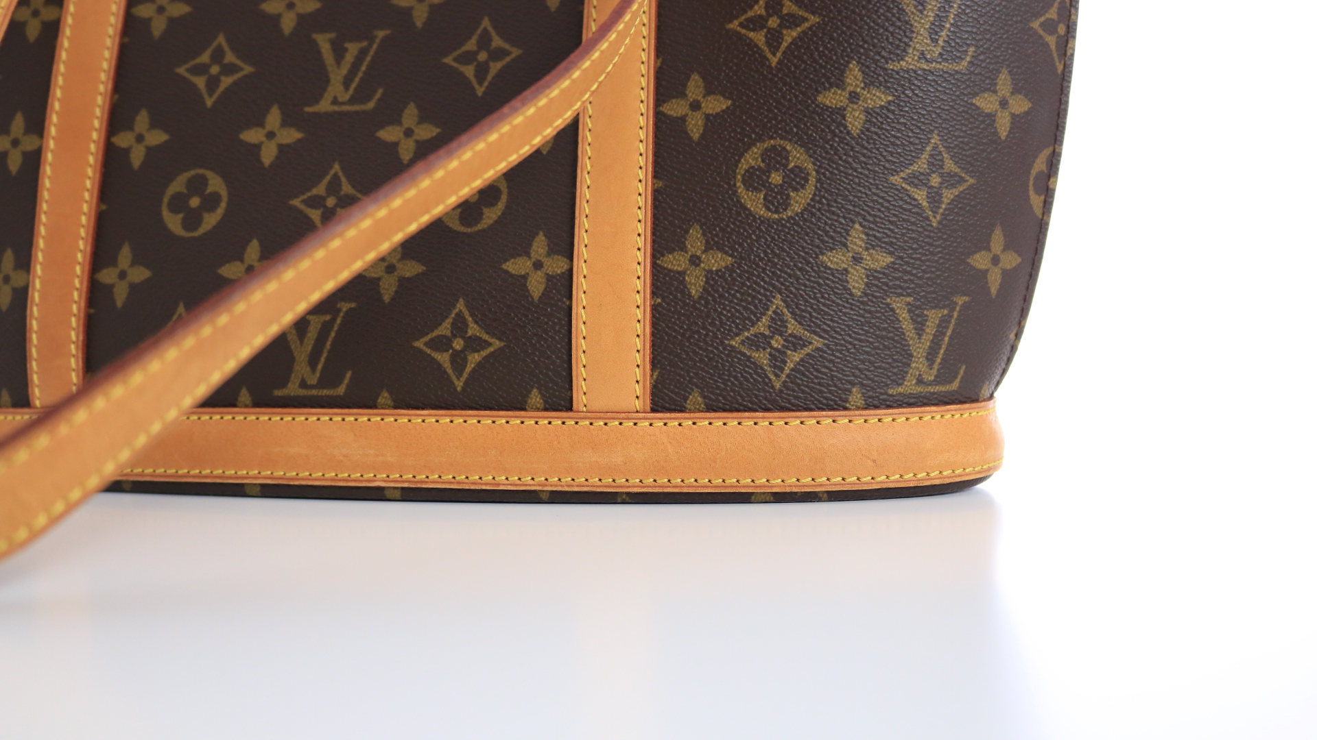 Louis Vuitton - Authenticated Babylone Handbag - Cloth Brown for Women, Good Condition