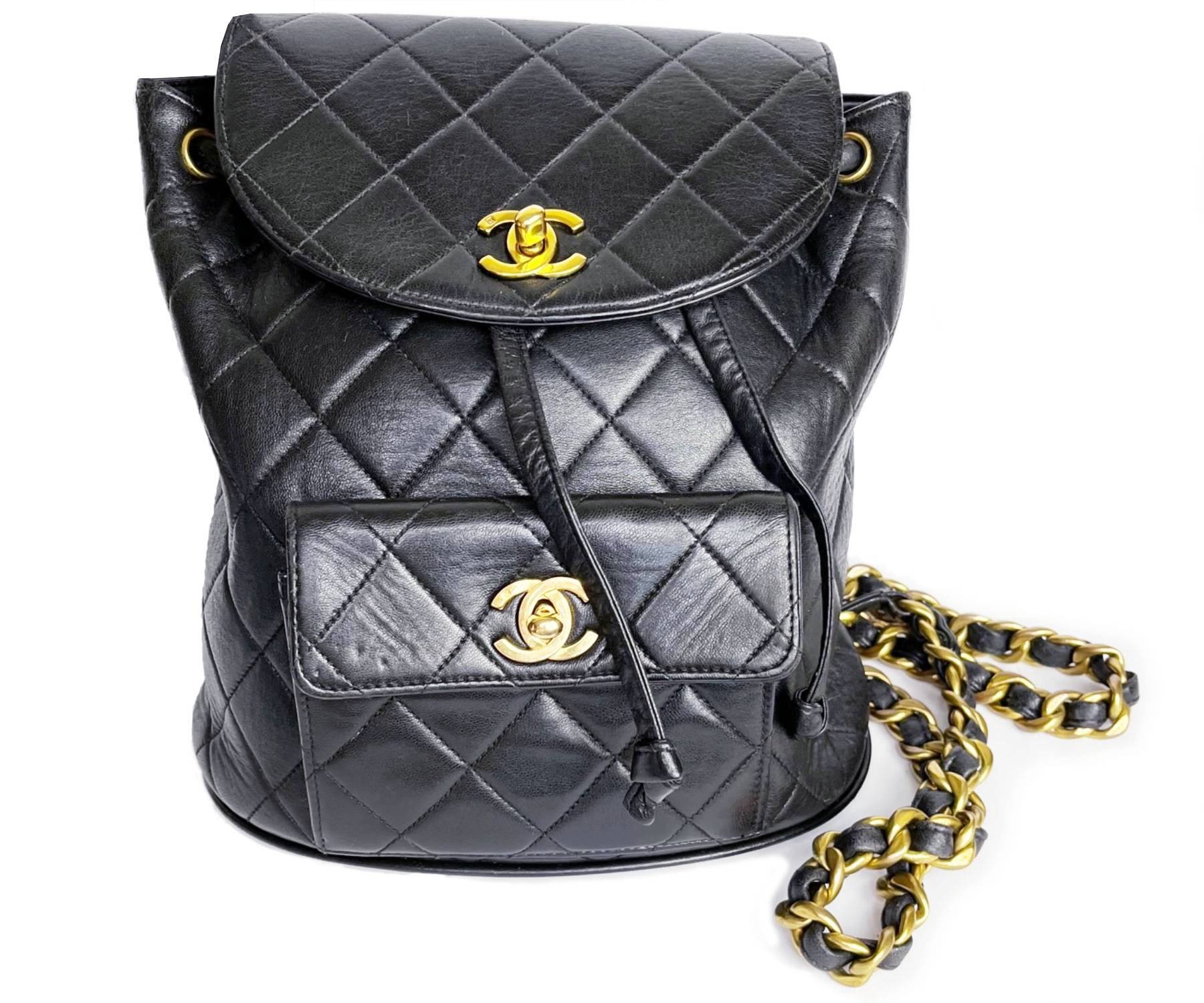 Duma leather backpack Chanel Black in Leather - 40213489