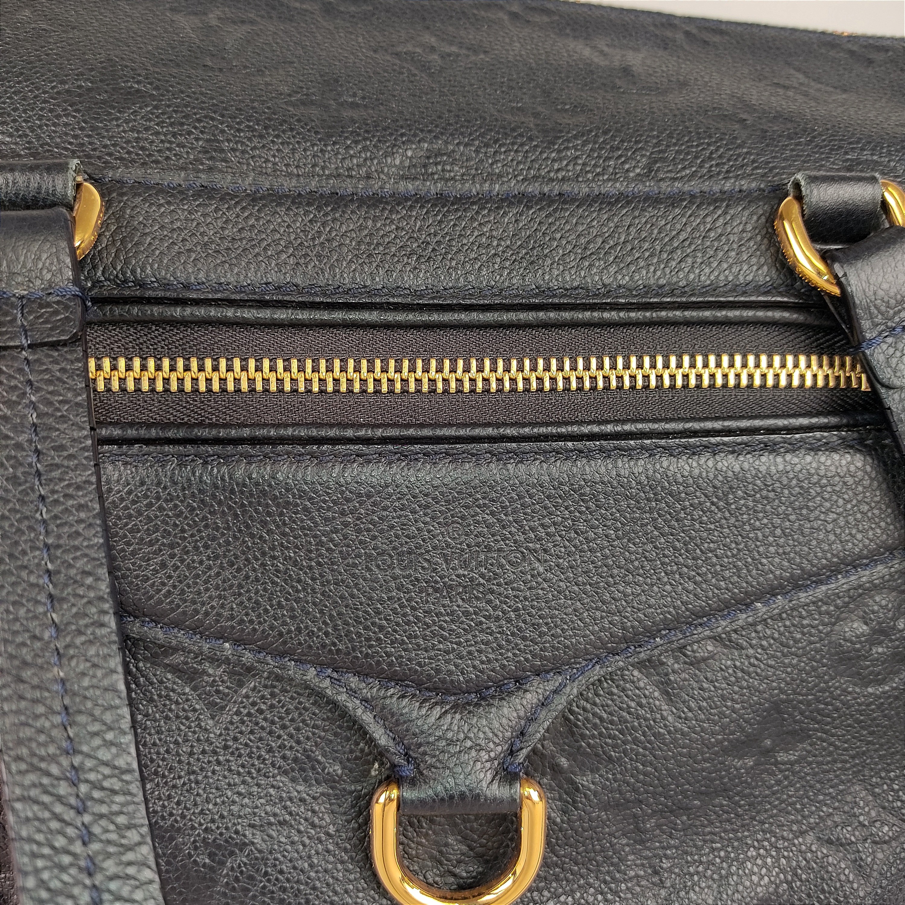 Louis Vuitton Lumineuse Blue Leather Handbag - CharityStars