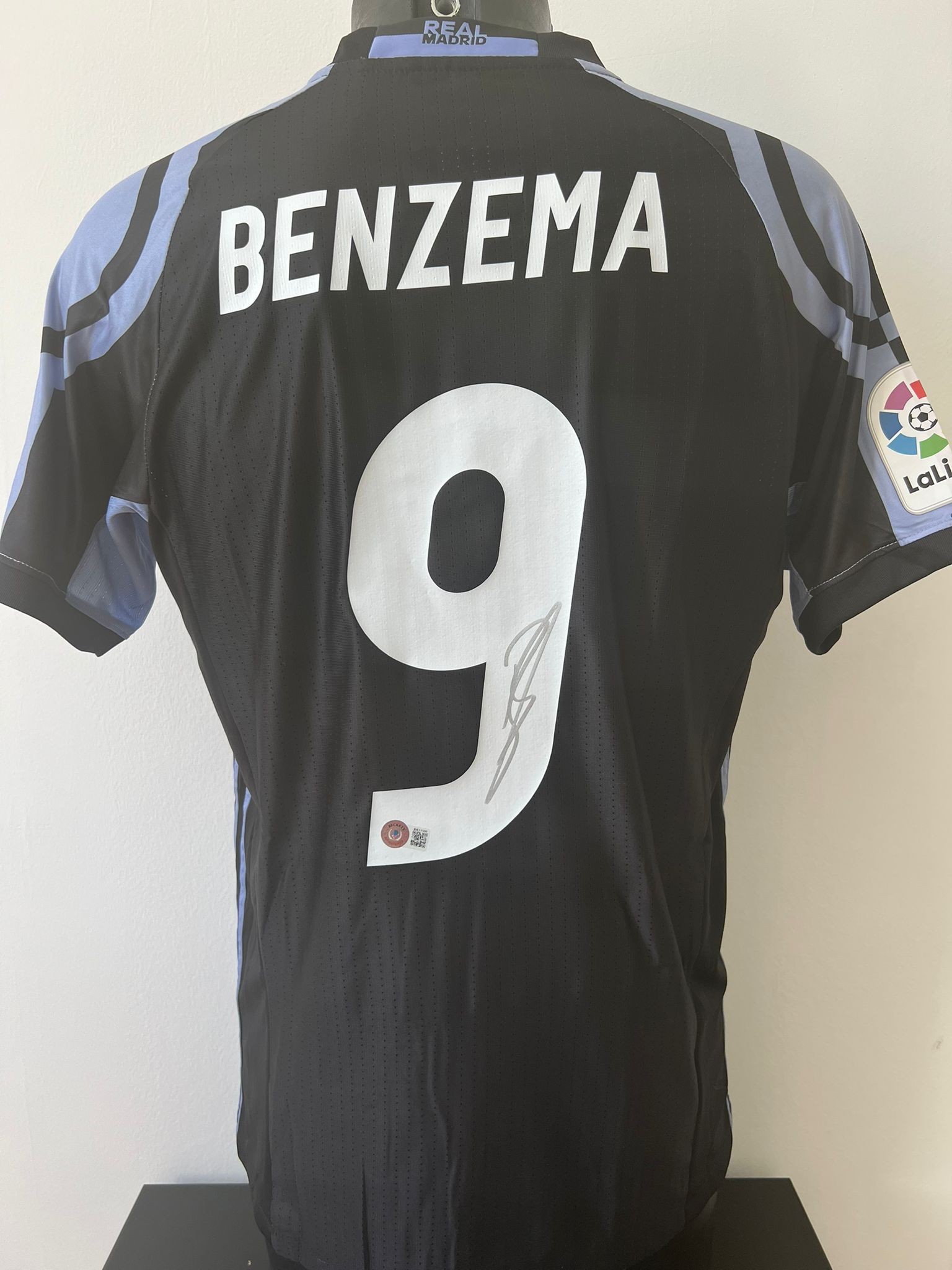 Benzema's Official Lyon Signed Shirt, 2007/08 - CharityStars