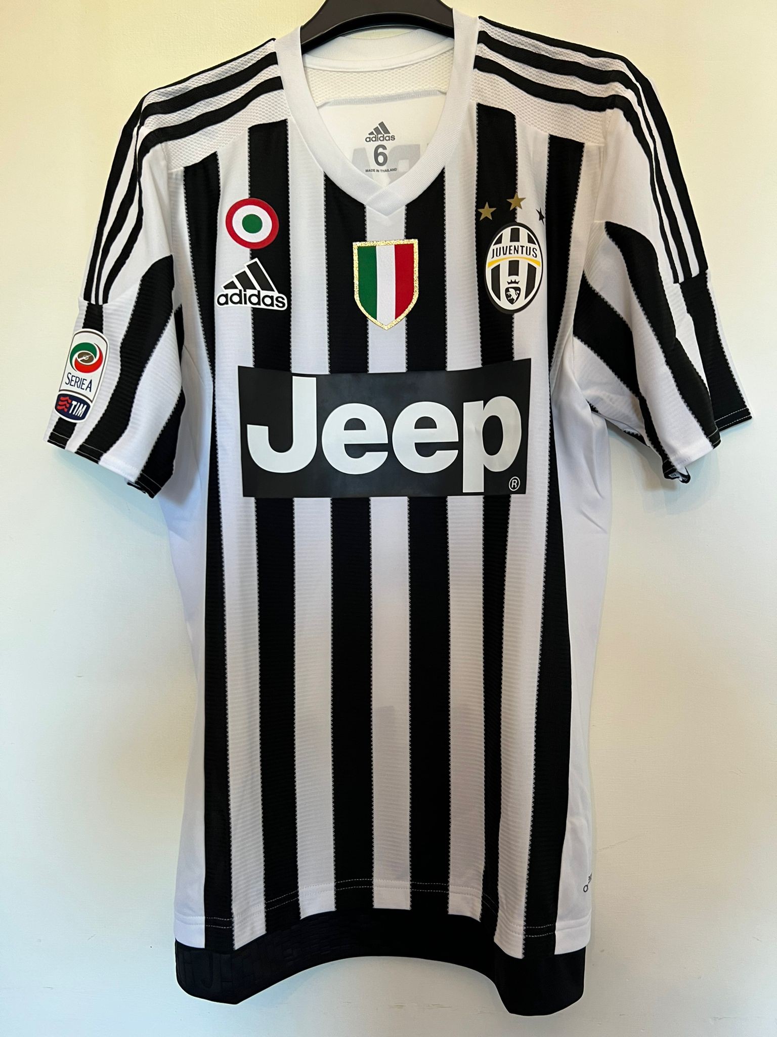 Match worn Dybala Juventus shirt, Serie A 16/17 UNWASHED - CharityStars