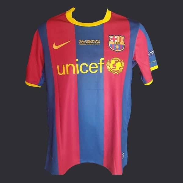 Lionel Messi Match Worn F.C Barcelona Champions League Shirt & Pre Match  Warm Up Bib 2011 - 2012 Season - Golden Soccer Signings