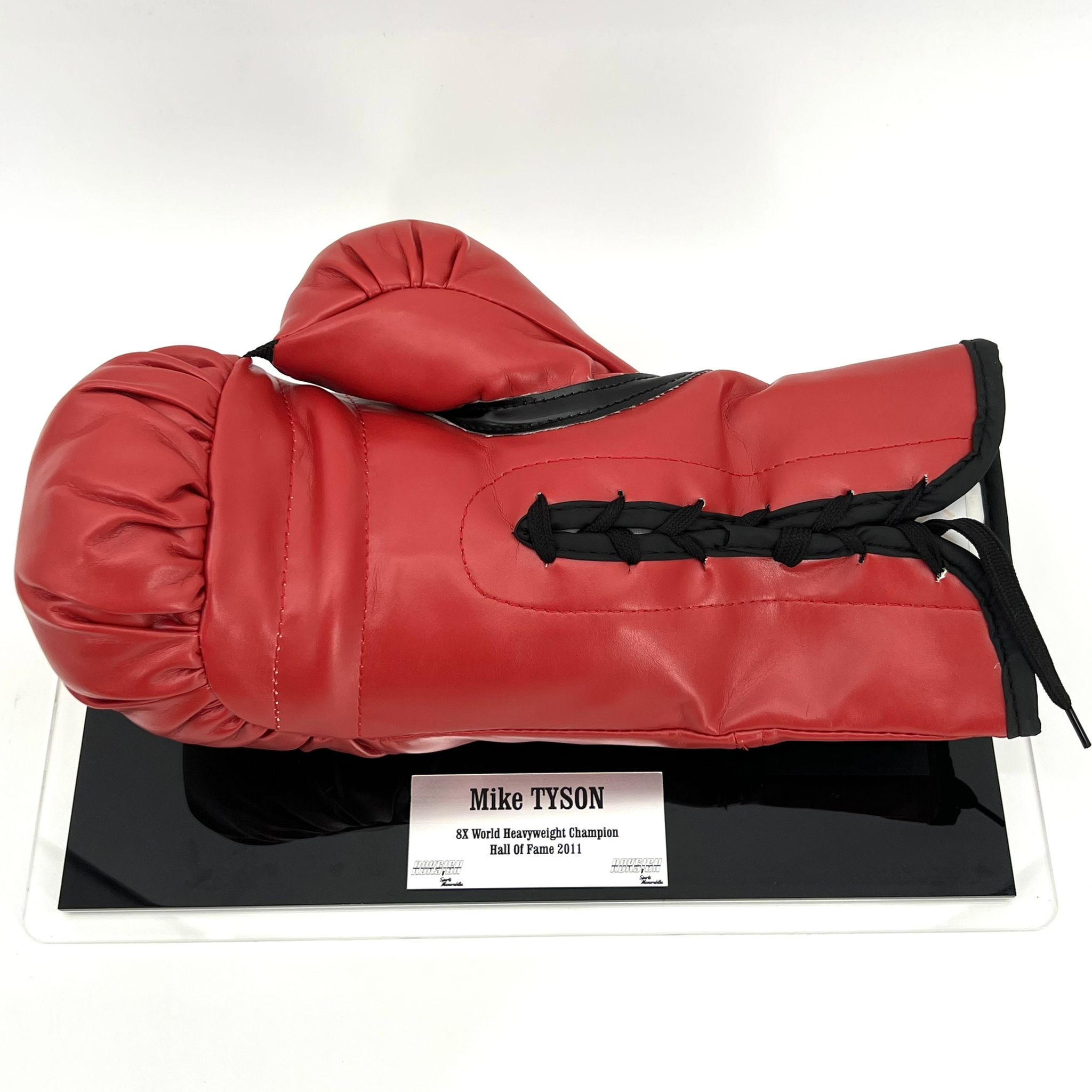 Guantone da Boxe Louis Vuitton Autografato da Floyd Mayweather -  CharityStars