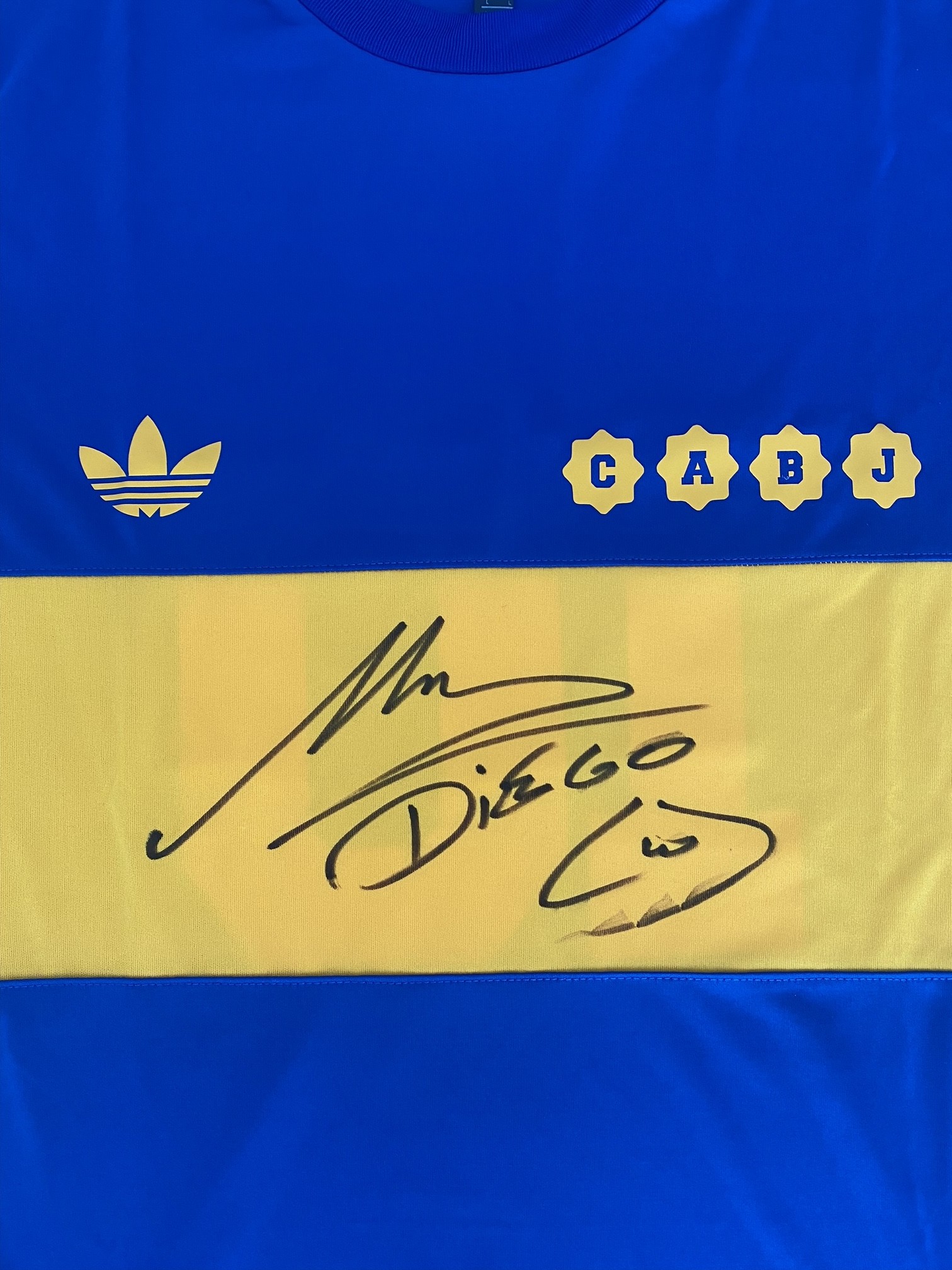 Boca Junior Shirt Signed by Diego Maradona - CharityStars