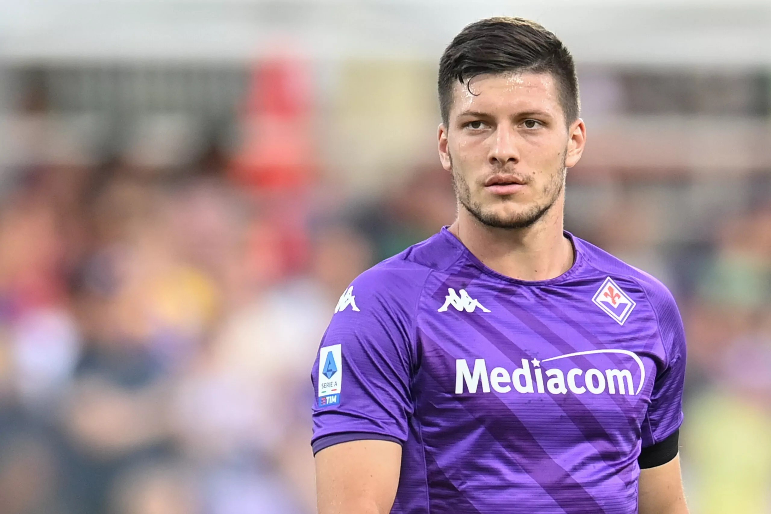 Jovic's Match Shirt, Empoli-Fiorentina 2022 - Signed by the Squad -  CharityStars