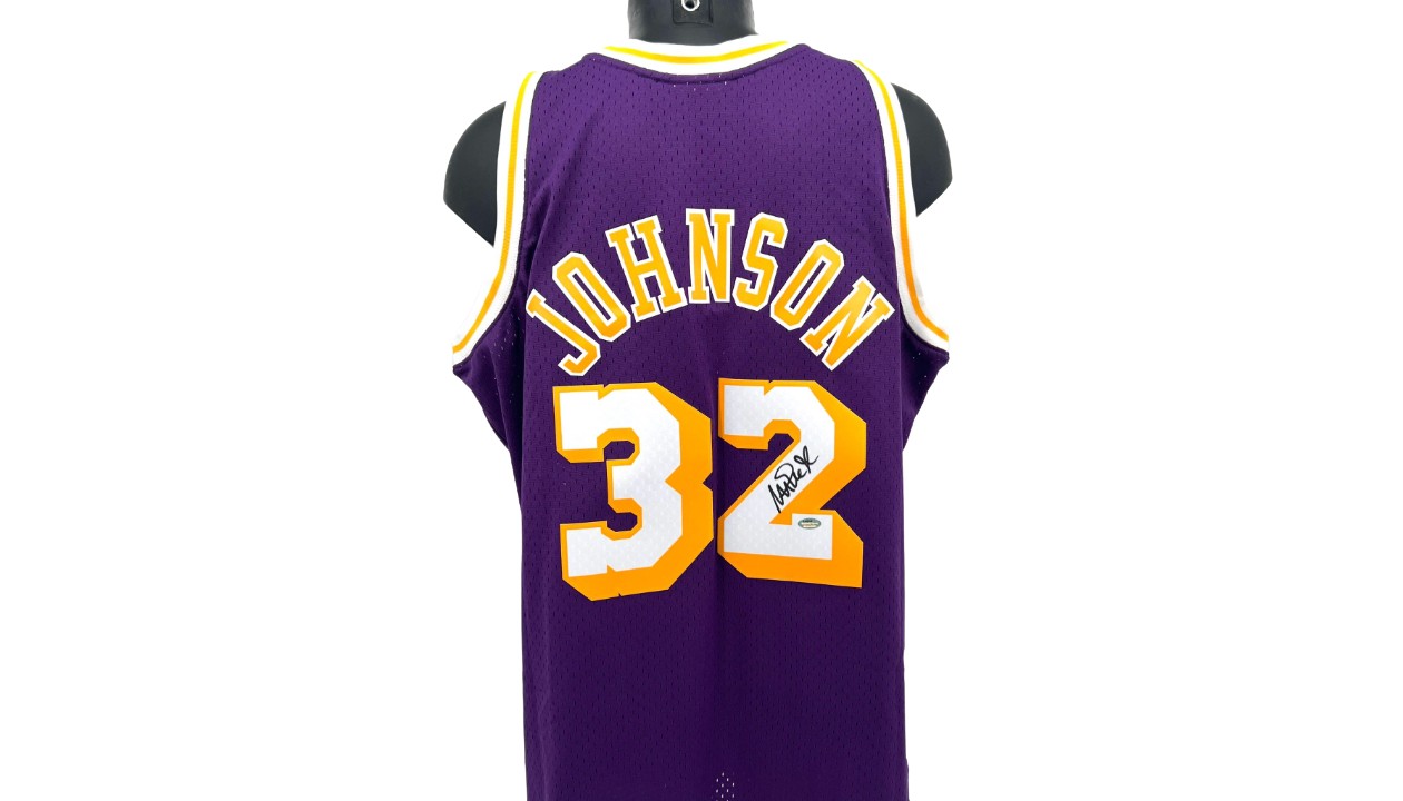 Lids Magic Johnson Los Angeles Lakers Fanatics Authentic Autographed Purple  Mitchell & Ness Swing Man Jersey with Showtime Inscription