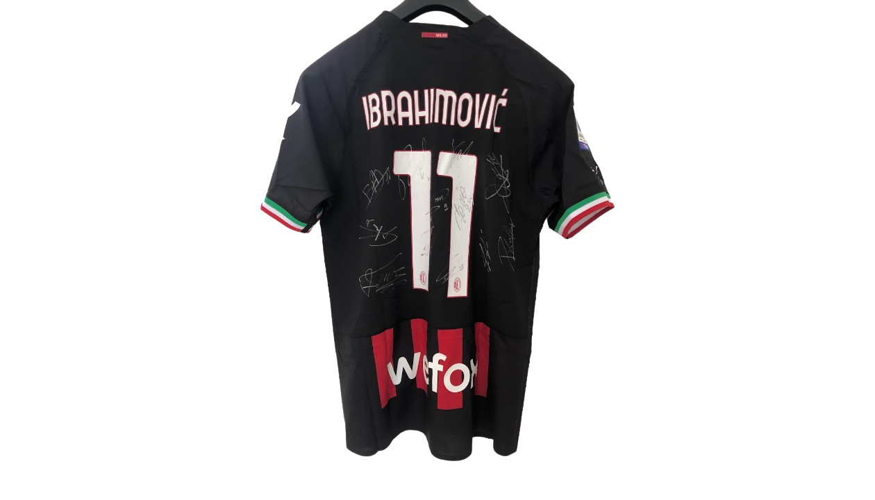 Ibrahimović's Official Ajax Signed Shirt - CharityStars