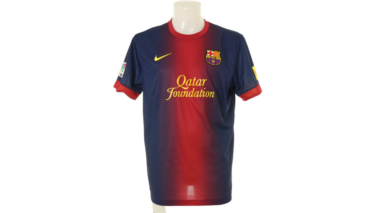 Xavi Official Barcelona Signed Shirt, 2012/13 - CharityStars