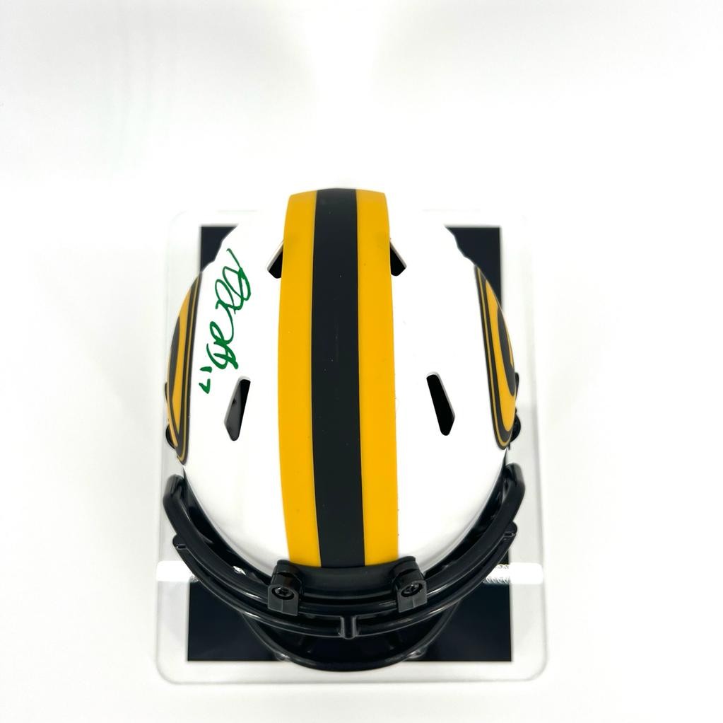 Davante Adams' Signed Green Bay Packers Mini Helmet in Display Case -  CharityStars