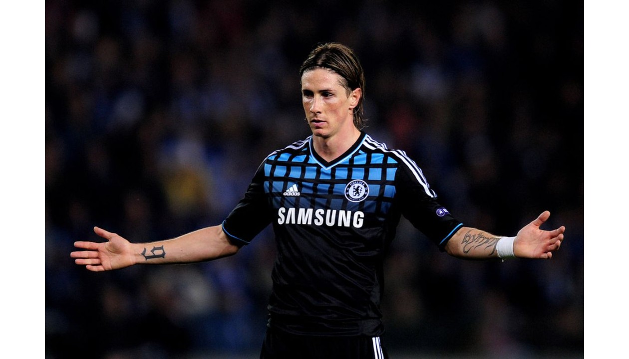 Match issued Torres Liverpool shirt, Premier League 10/11 - CharityStars