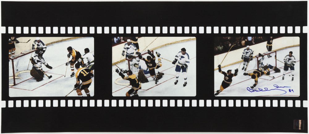 Bobby Orr Signed Photograph - CharityStars