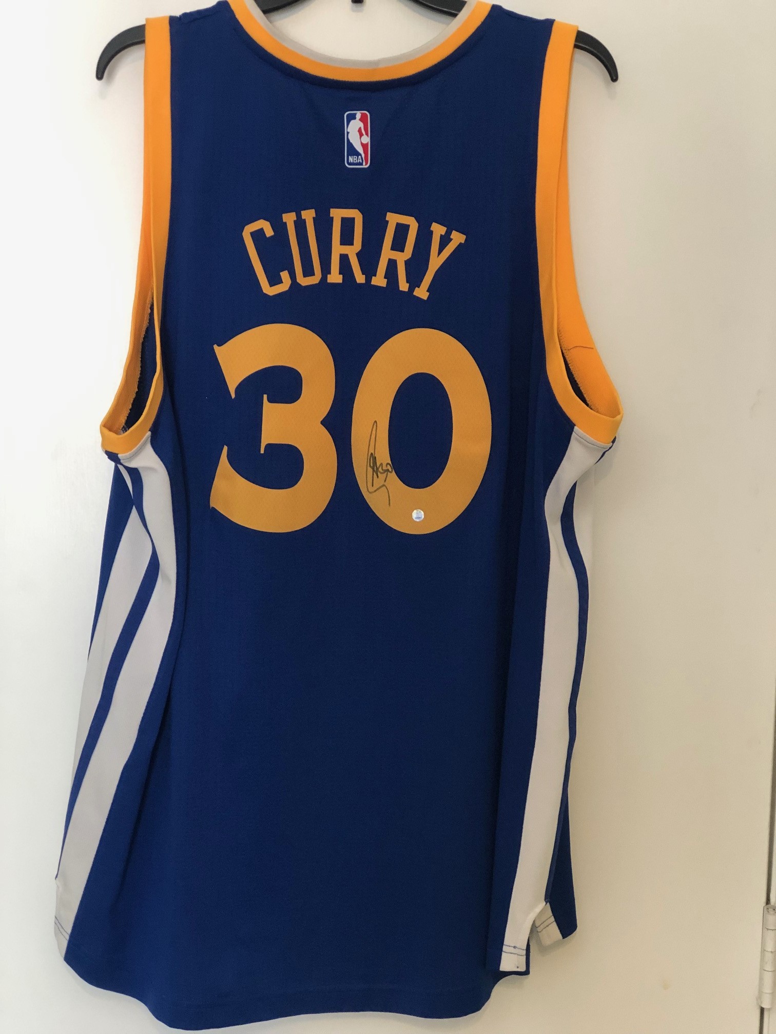 Sold at Auction: STEPH CURRY SIGNED GOLDEN STATE WARRIORS JERSEY