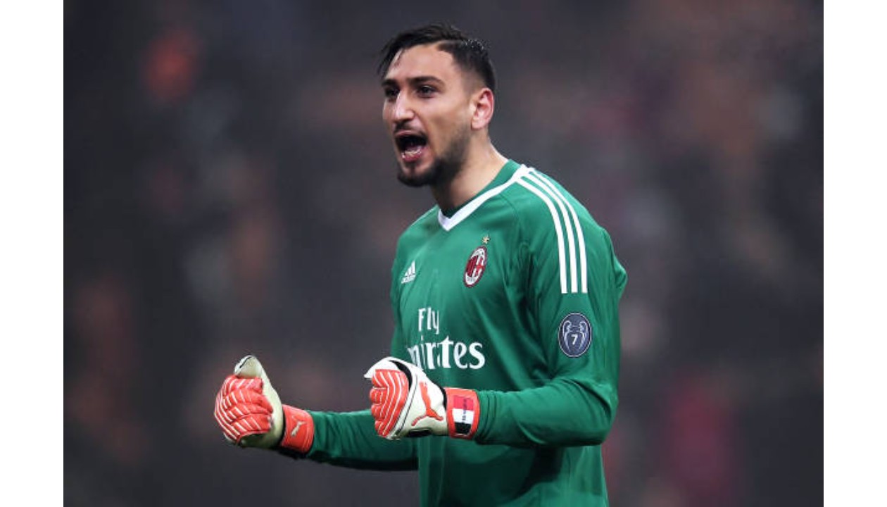 Donnarumma's PSG Signed Match Shirt, 2021/22 - CharityStars