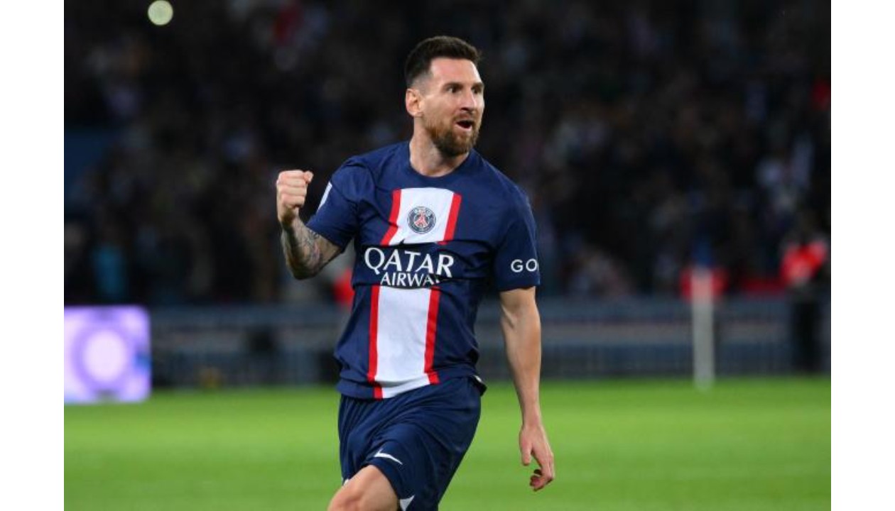 Messi's PSG Signed Shirt - CharityStars