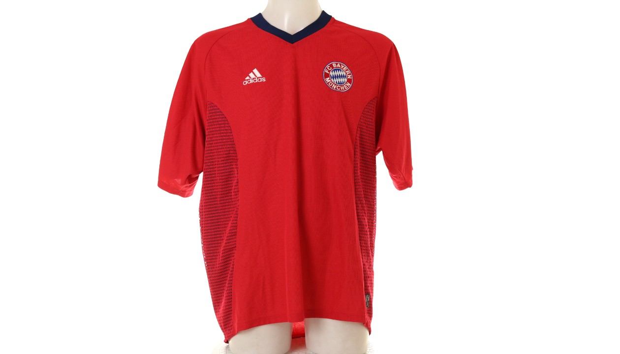 Ballack Official Bayern Munich Shirt, 2002/03 - CharityStars