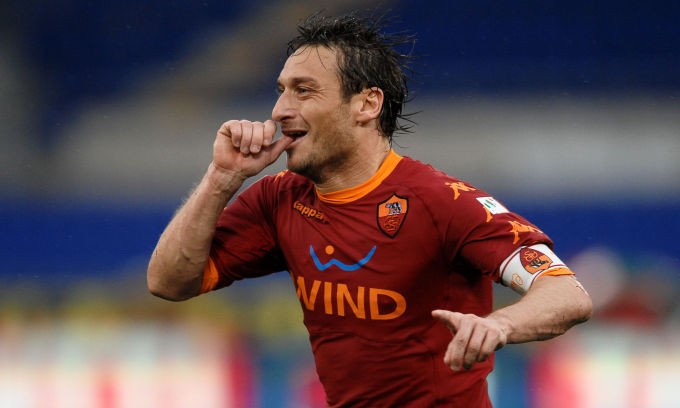 Totti's Roma Worn and Signed Shirt, 2010/11 - CharityStars