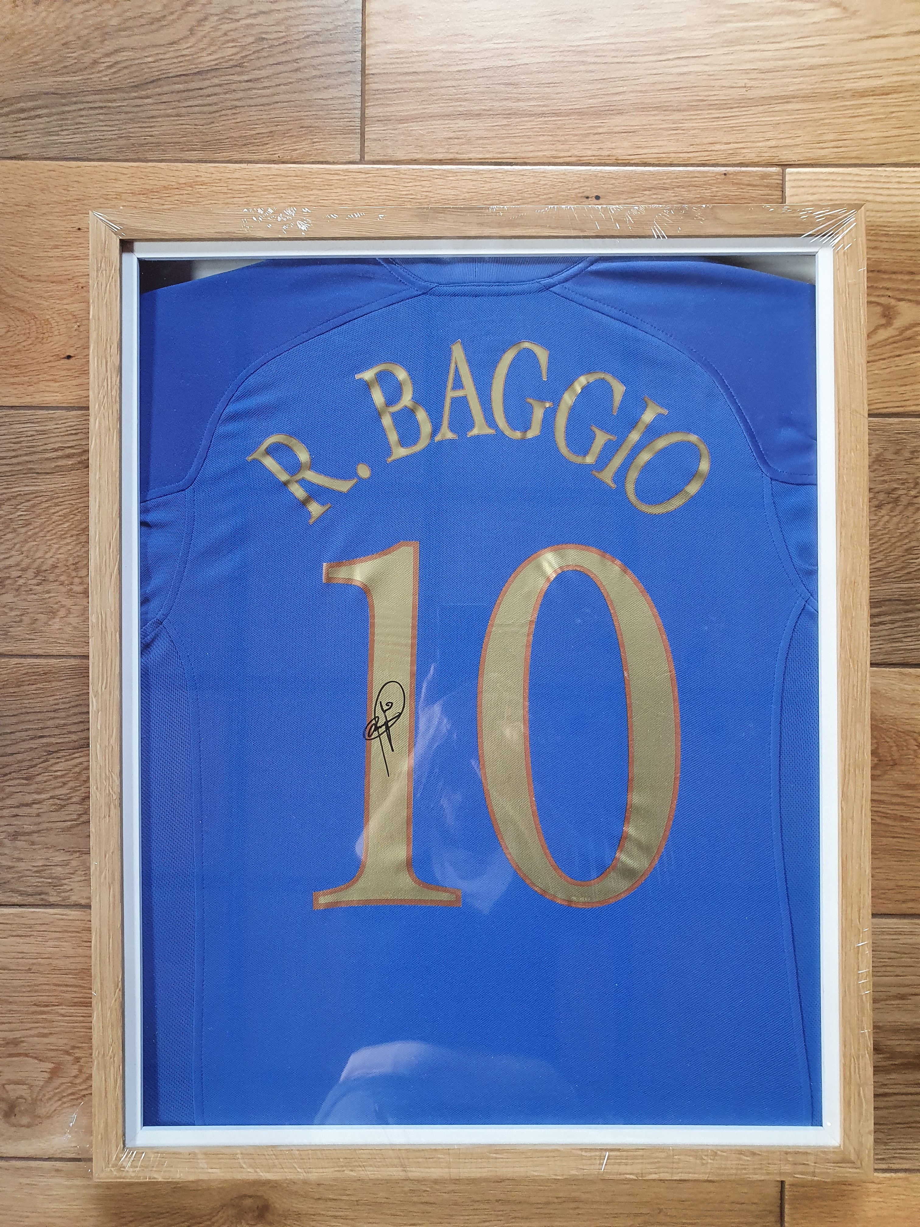 Roberto Baggio Italy Fifa Signed Framed Shirt - CharityStars
