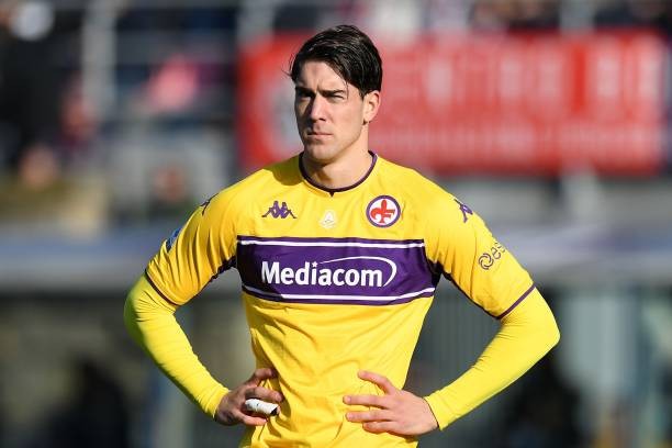 Vlahovic's Fiorentina Signed Match Shirt, 2021/22 - CharityStars
