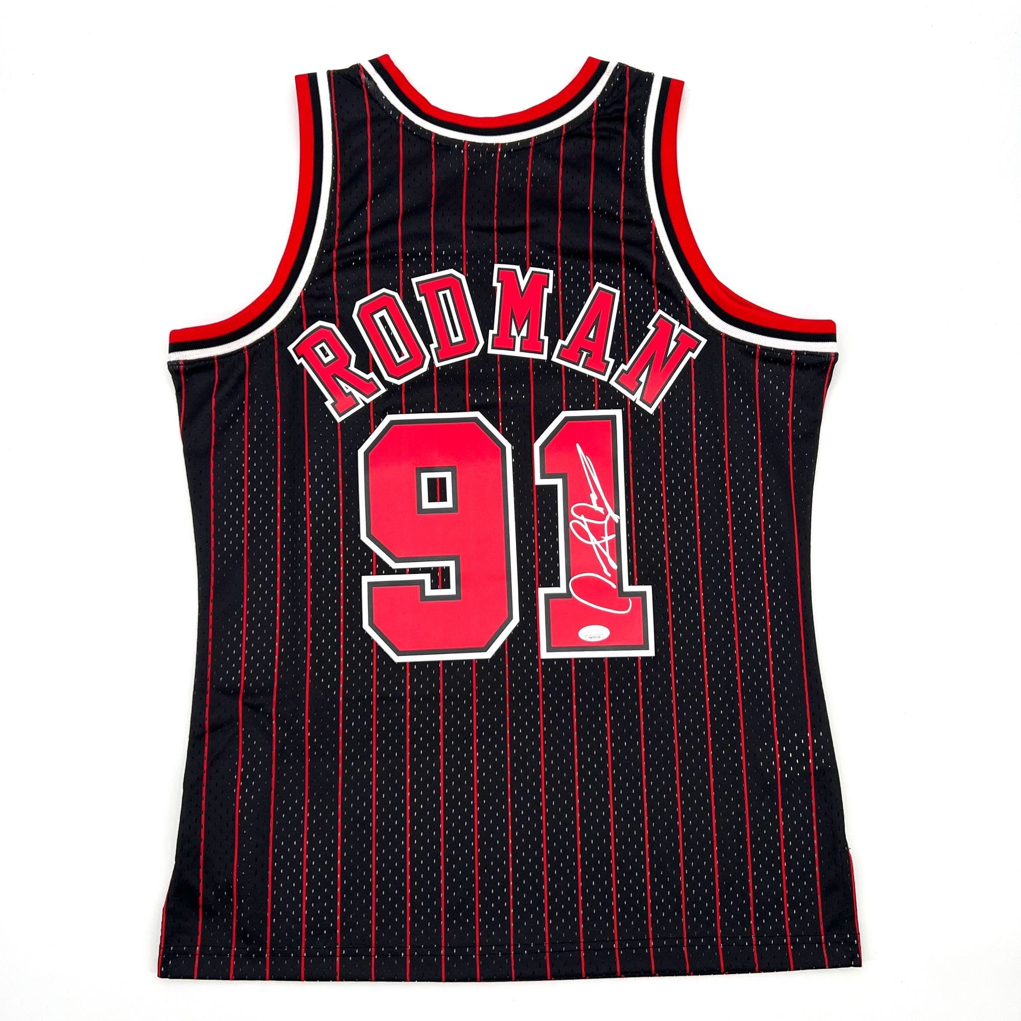 Chicago Bulls Dennis Rodman Autographed White Jersey 5x Champs JSA Stock  #215740 - Mill Creek Sports