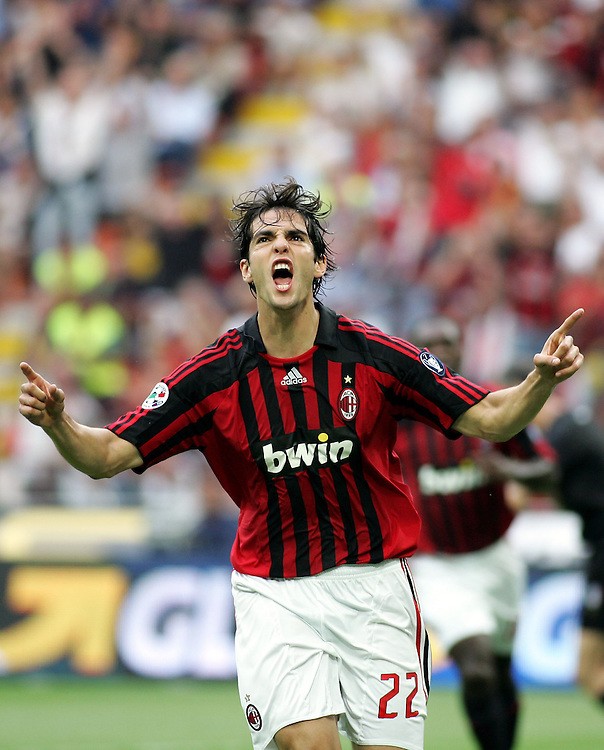 Lot Detail - 2007-08 KAKA SIGNED & INSCRIBED AC MILAN UEFA