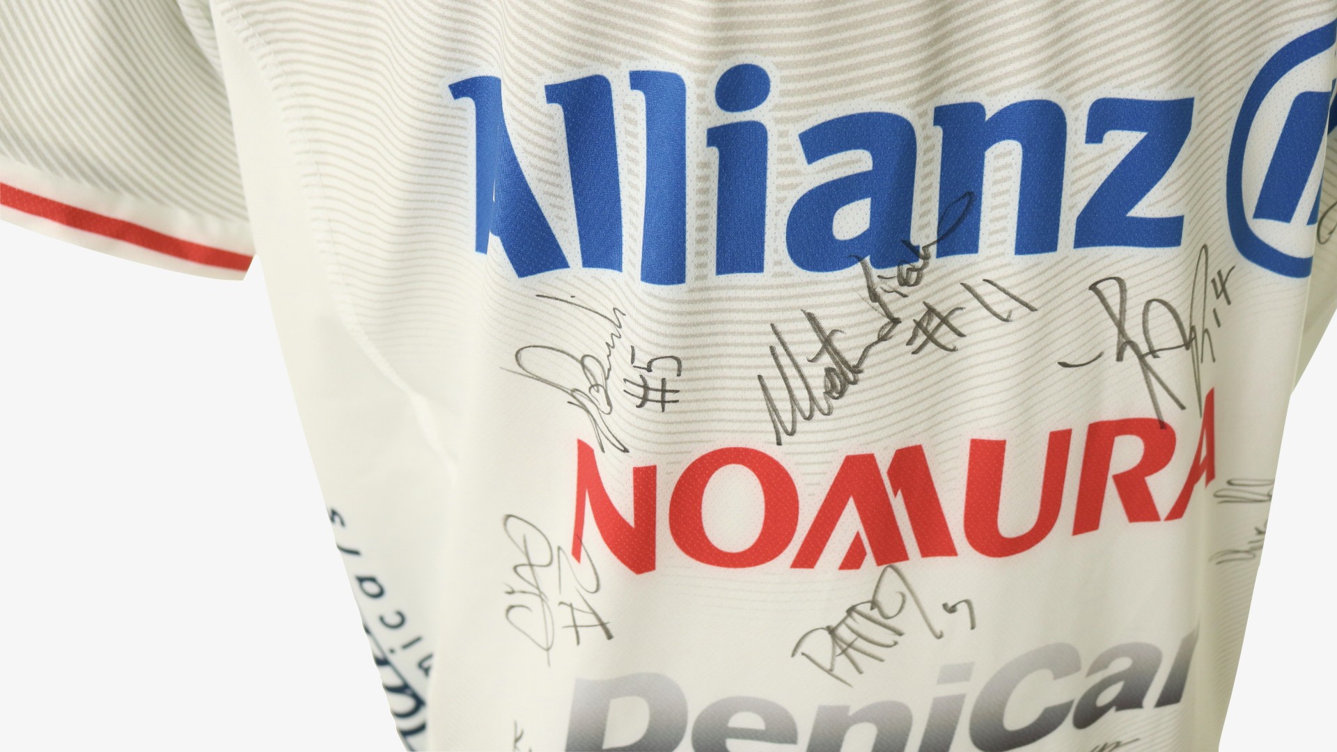 【大塚選手サイン入】Allianz Power Volley Milanoタオル Piano Official Allianz Powervolley Milano Jersey - Signed by the