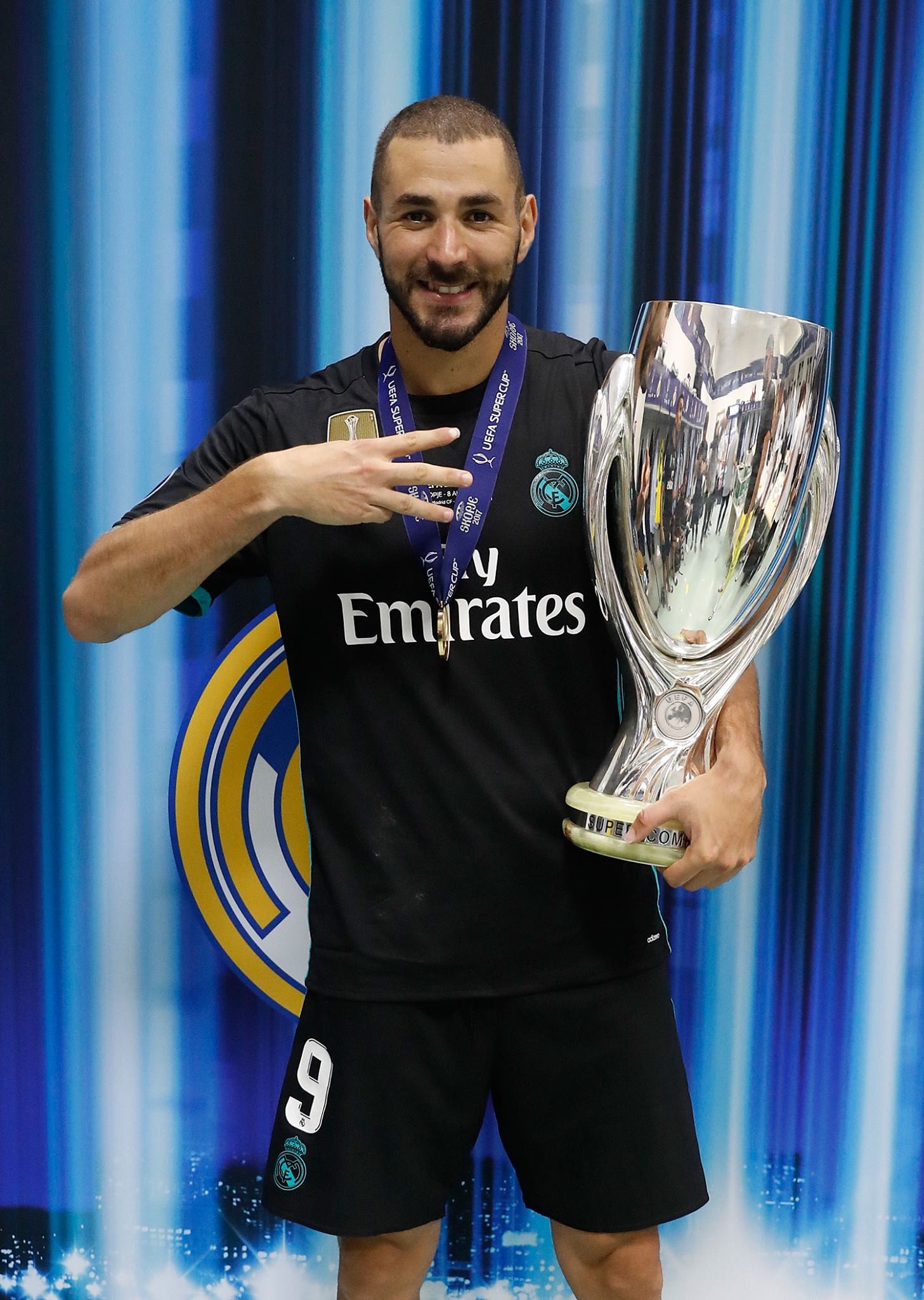 Real Madrid Super Cup Final Player Issue Benzema 8 France Shirt Adizero  jersey