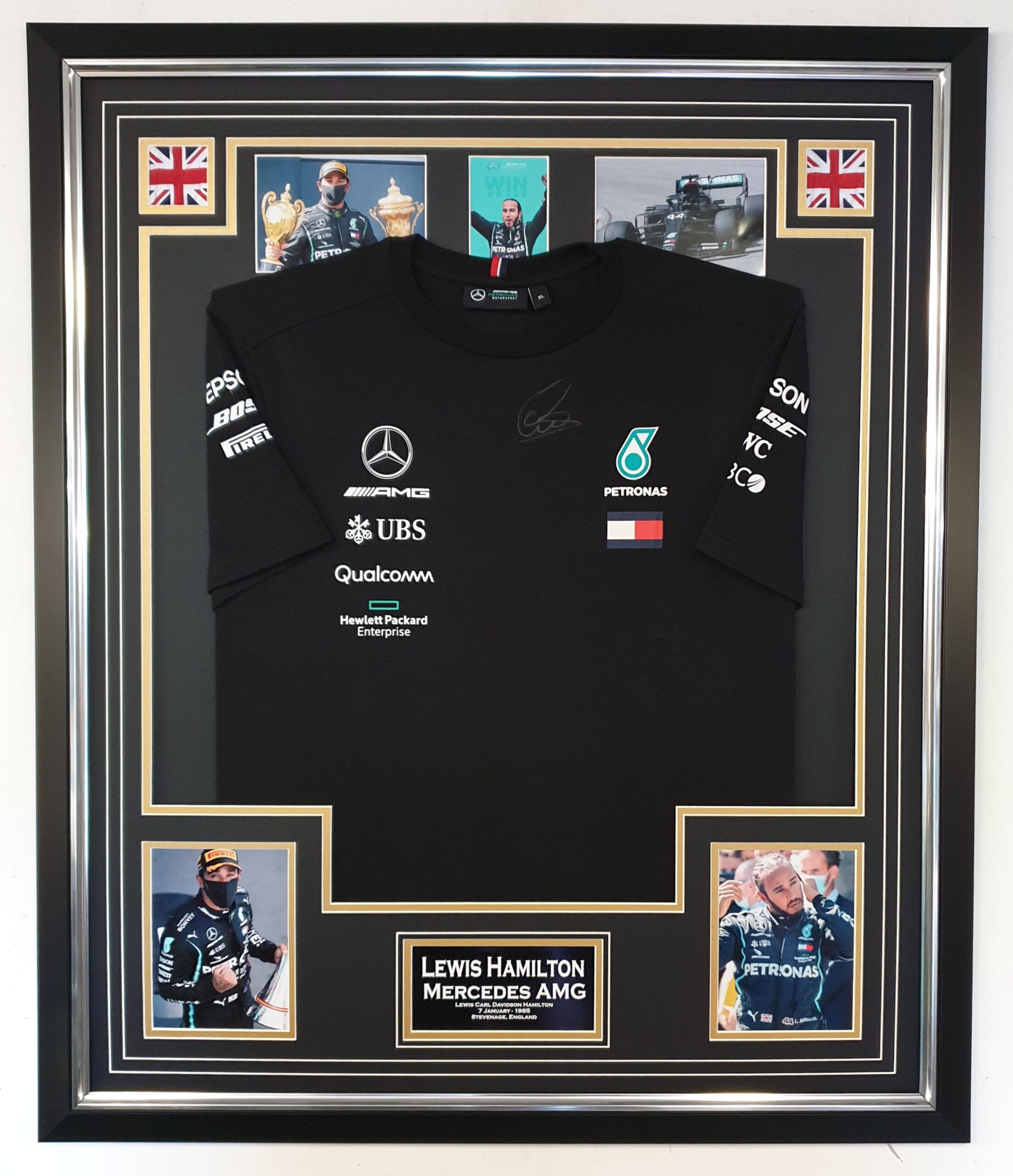 Lewis Hamilton Signed Mercedes T-Shirt Presentation - CharityStars