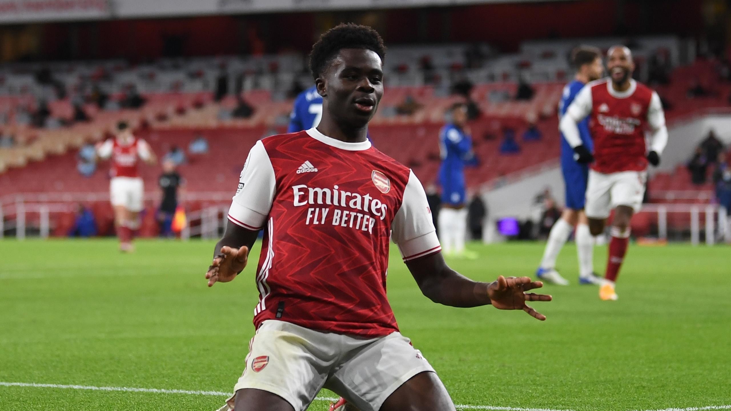 Bukayo Saka Autographed Arsenal Red Soccer Jersey - BAS