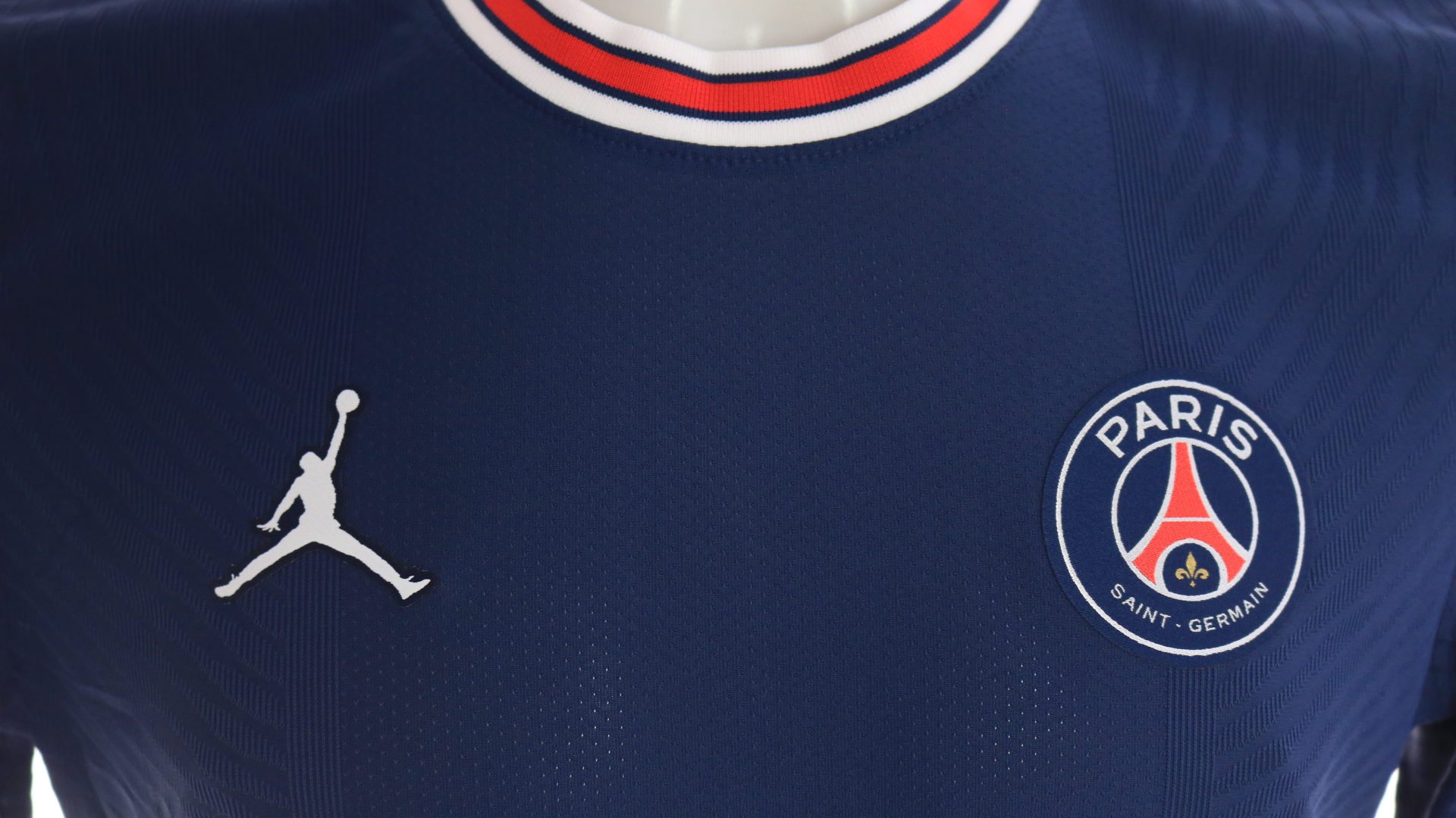 Neymar's Match Shirt, PSG-Stade Reims 2021 - Special Numbers - CharityStars