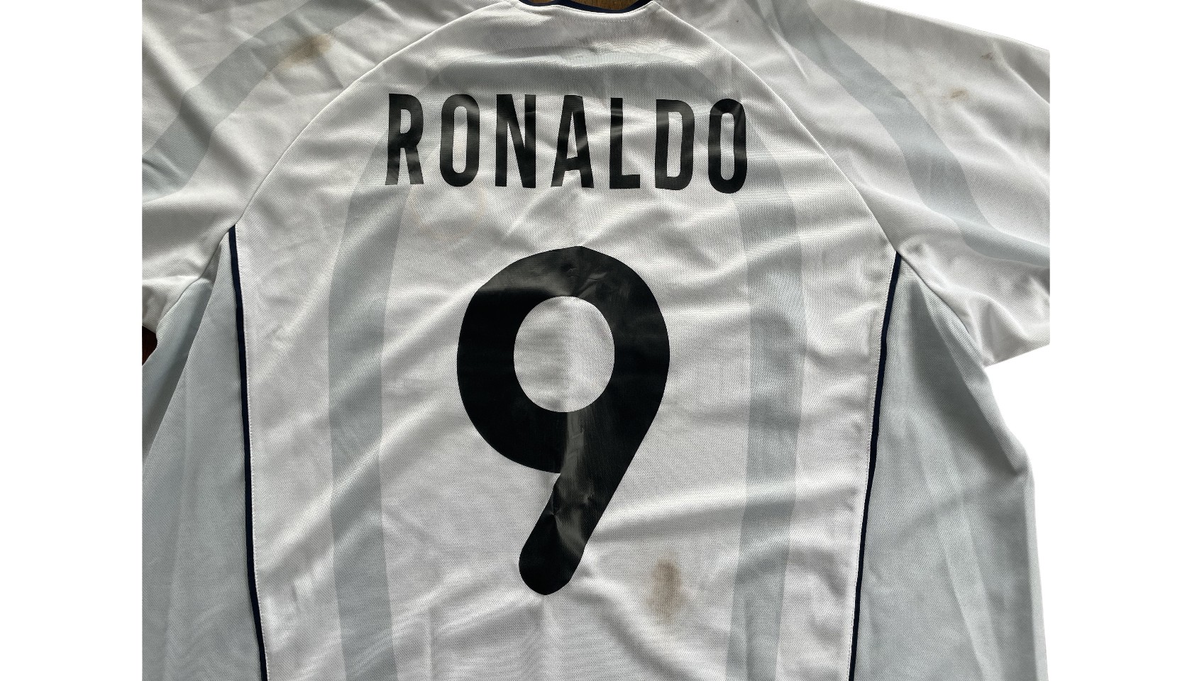 Ronaldo's Inter Worn and Unwashed Shirt, 2001/02 - CharityStars